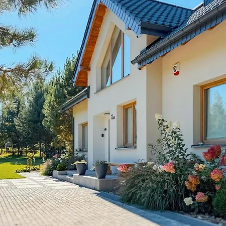 Luxurious In With Wifi * Nowa Wies Ostrodzka