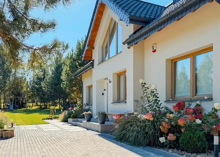 In * Nowa Wies Ostrodzka